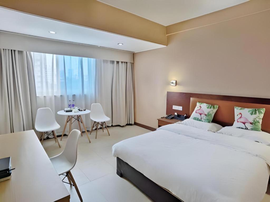 Wings Hotel Guangzhou Buitenkant foto