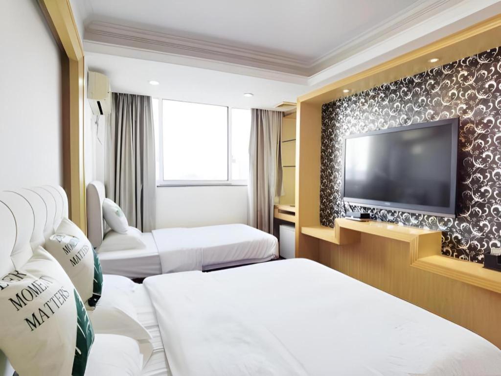 Wings Hotel Guangzhou Buitenkant foto